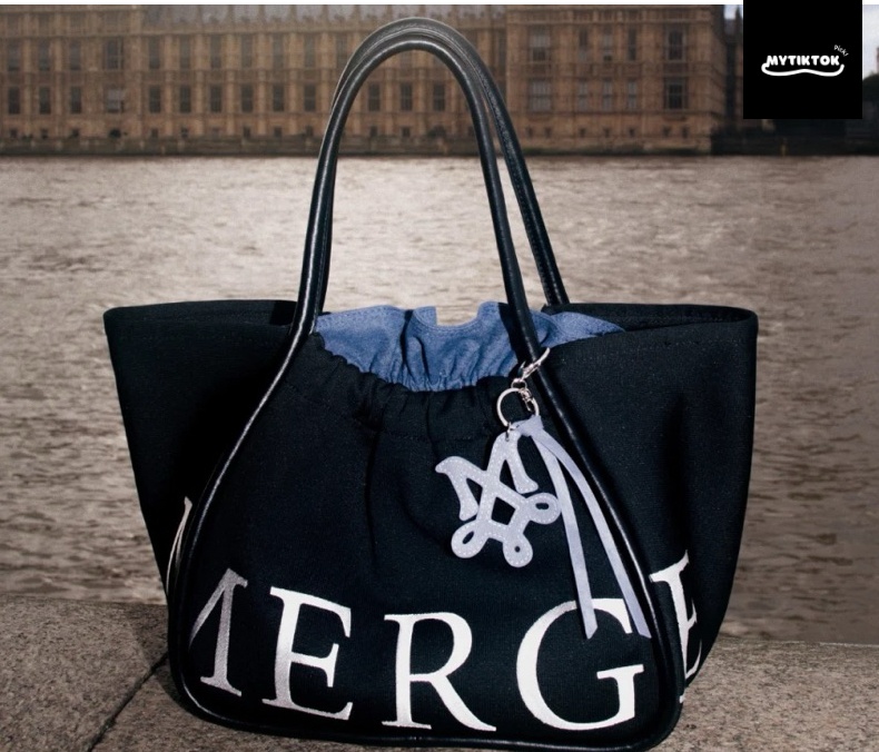 รู้จักกระเป๋าแบรนด์ Merge มีขายที่ไหนบ้าง
