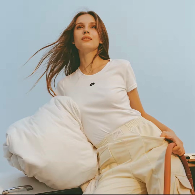 เสื้อยืด รุ่น Mitr Jetsetter T-shirt